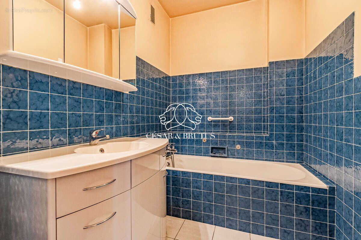 Appartement à LYON-6E
