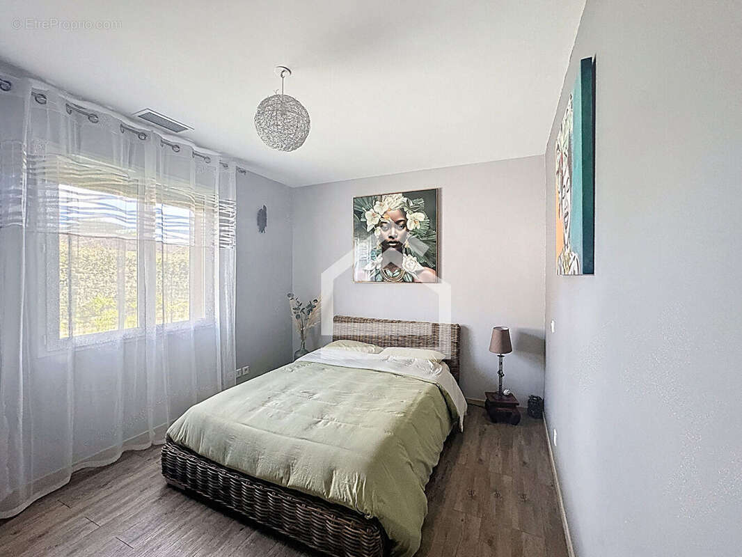 Maison à LE HAILLAN