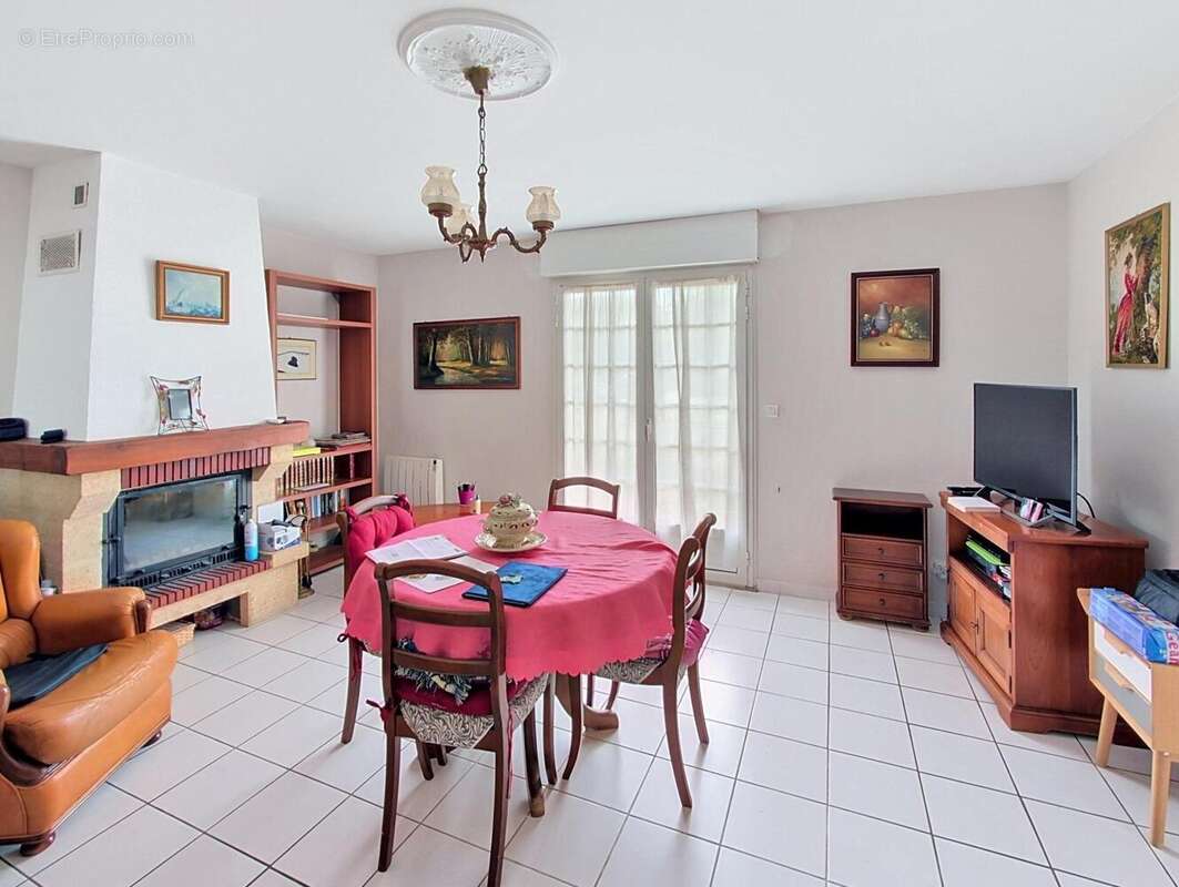 Photo 2 - Maison à MERIGNAC