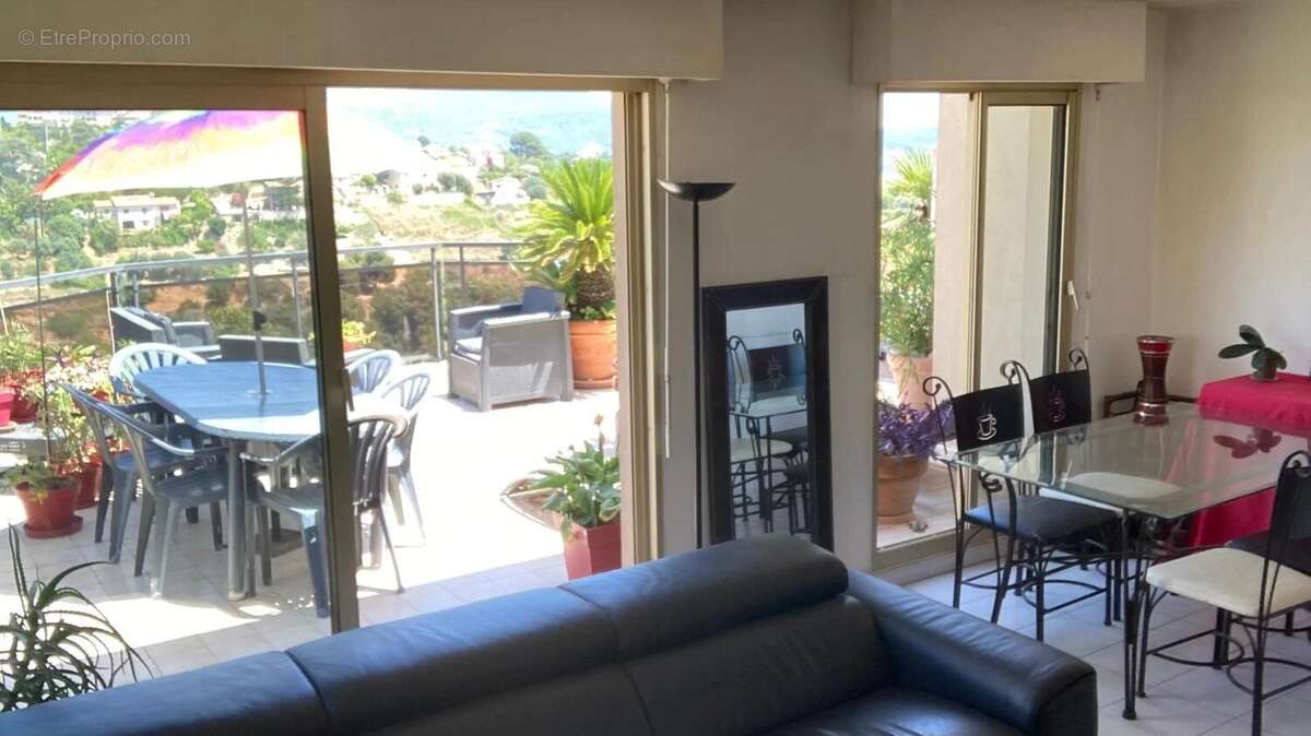 Appartement à NICE