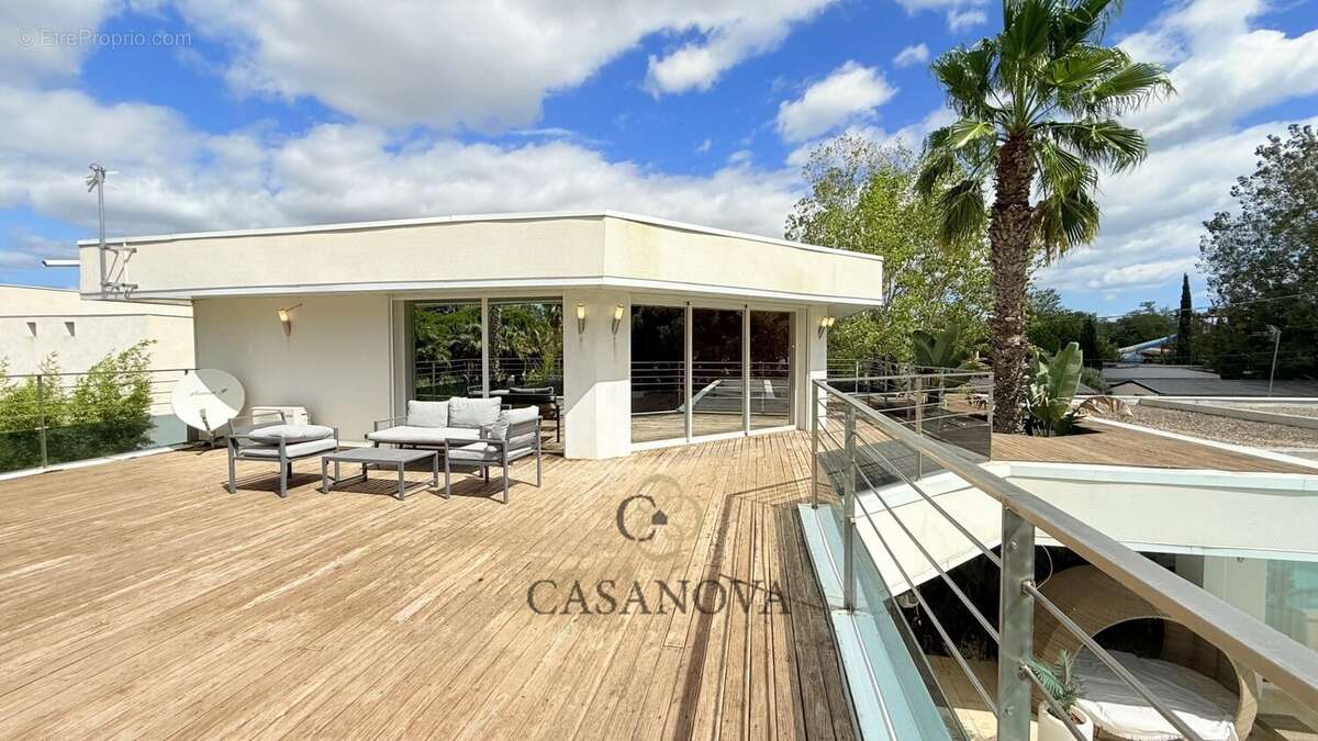 Villa d'architecte entre douceur et art de vivre - photo 18