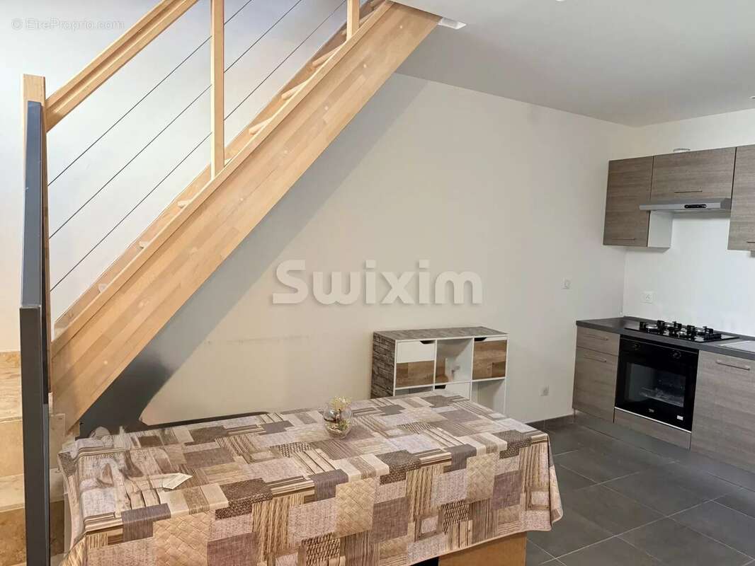 Maison à LA COUCOURDE