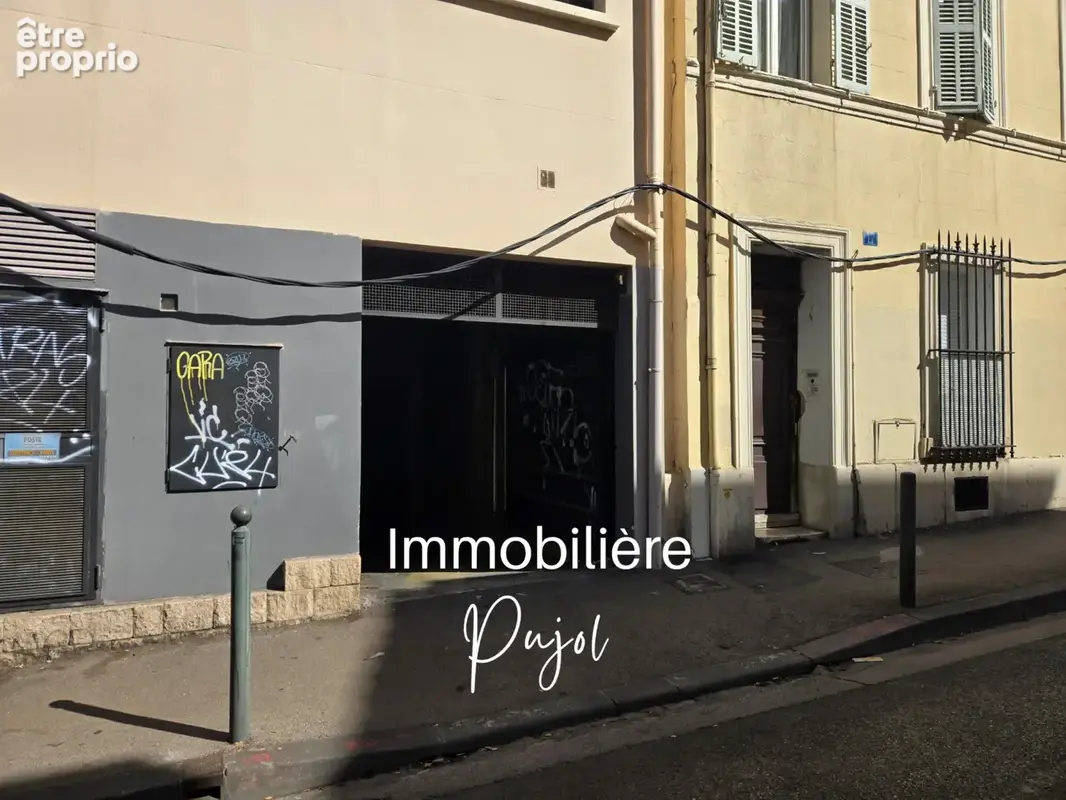 Parking à MARSEILLE-5E