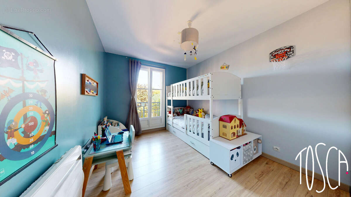 Appartement à THIAIS
