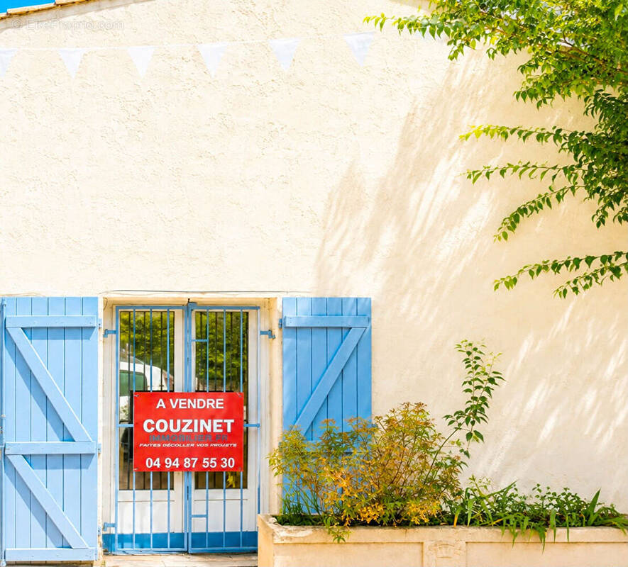 Maison à LE CASTELLET