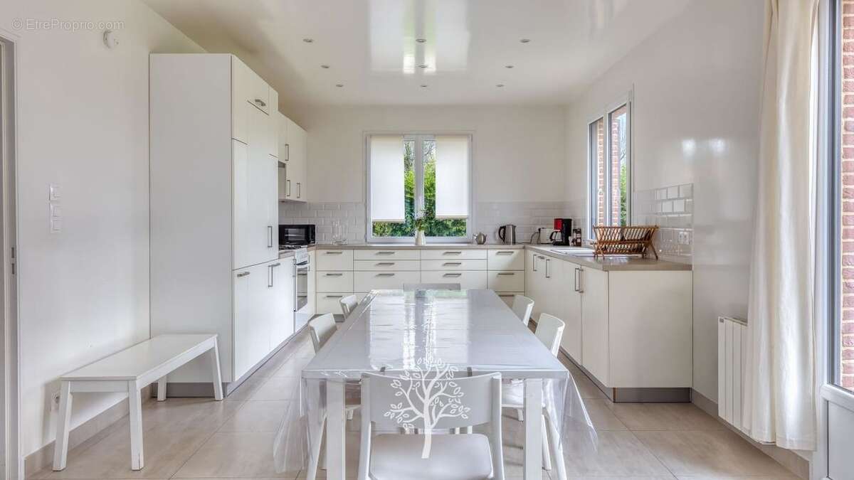 Maison à VARENGEVILLE-SUR-MER