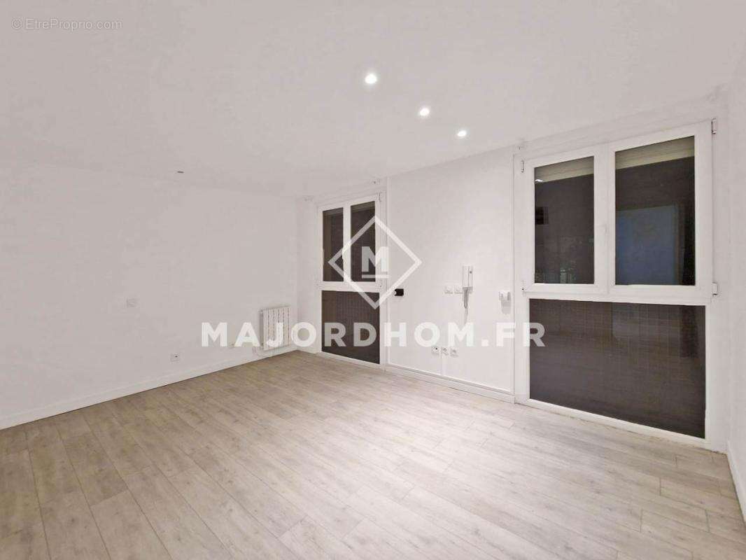 Appartement à MARSEILLE-9E