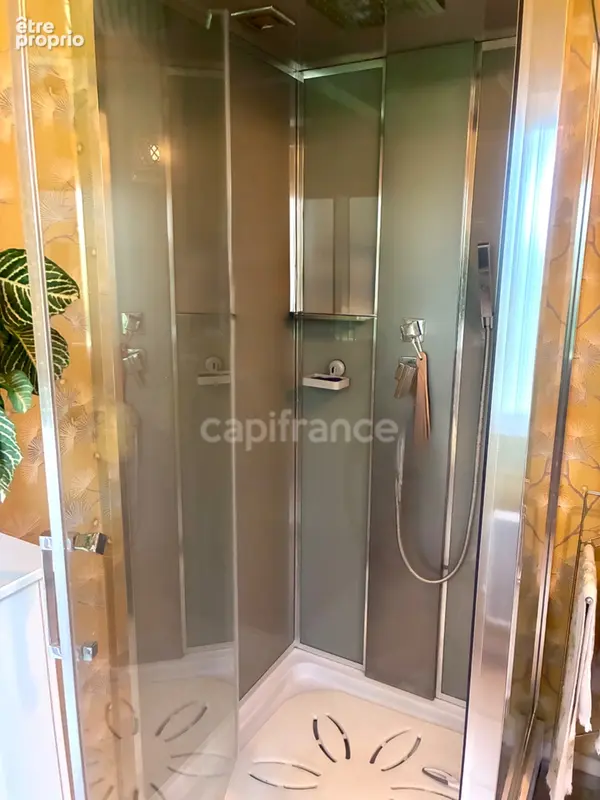 * Exclusivité de Sophie Amri *Octeville-sur-Mer*Maison de plain-pied de 190 m², séjour/salon 63m², 4 chambres et double garage - photo 14