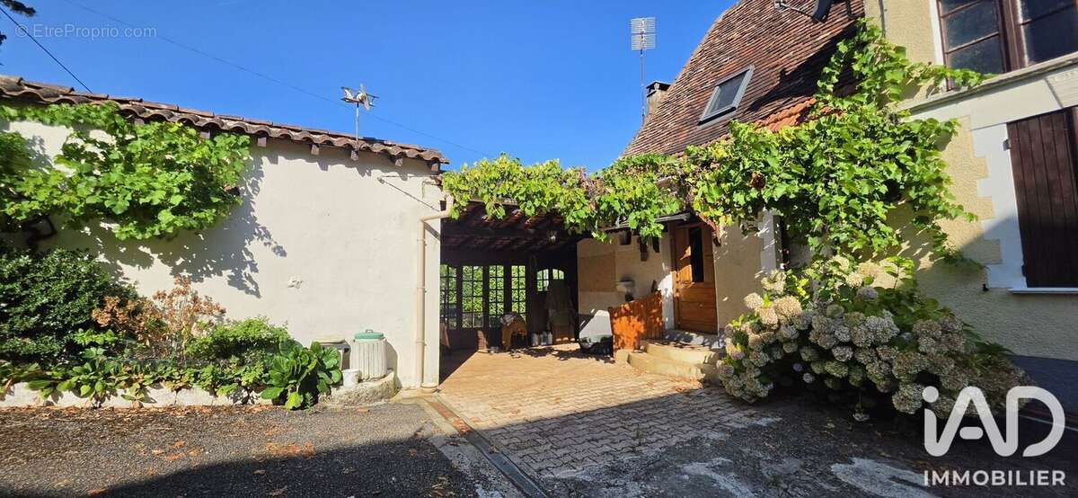 Maison 75 m² à Alles-Sur-Dordogne  - photo 4