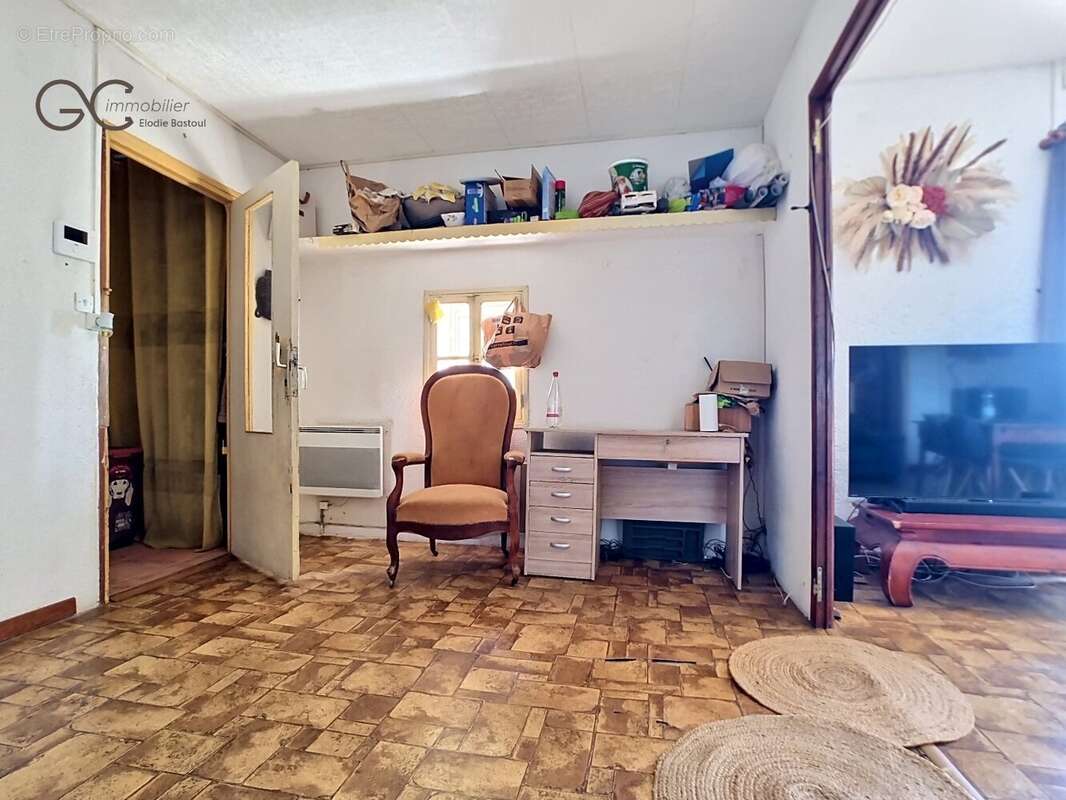 Maison à MONTADY