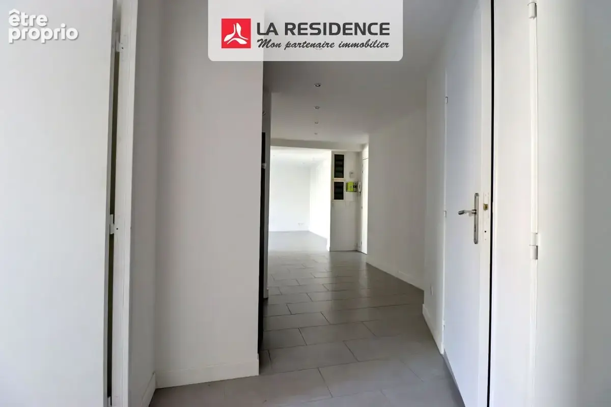 Appartement 3 pièces 78 m² à vendre à Clamart (92140) - photo 9