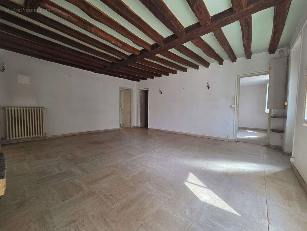 THENISY - 8 pièces - 171 m² habitable - photo 4