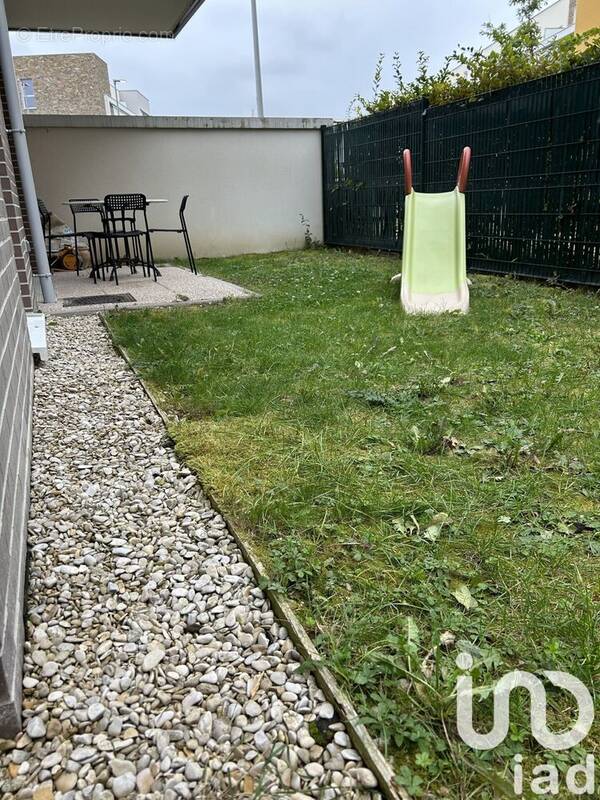 Photo 1 - Appartement à BEZANNES
