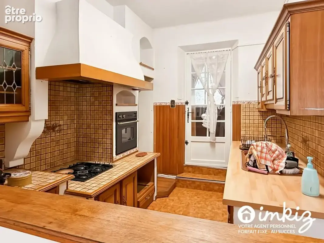 Maison divisé en 2 appartements avec piscine - photo 9