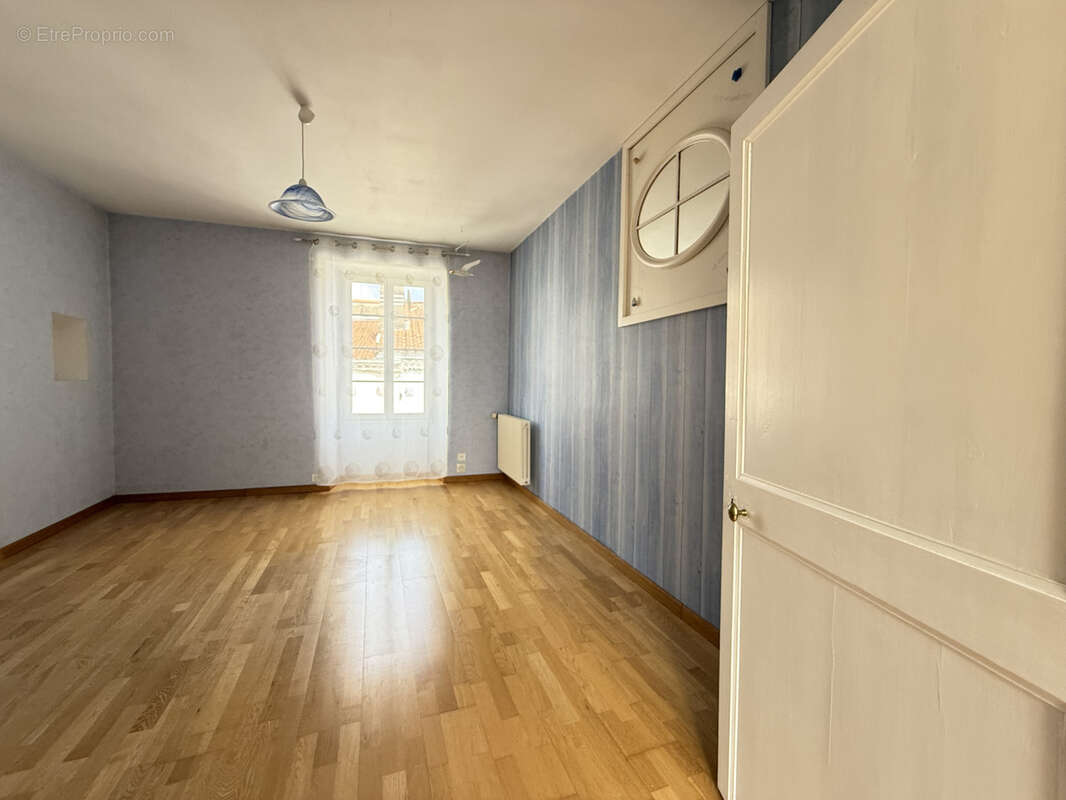 Maison à VIEILLEVIGNE