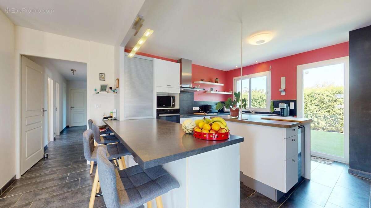 Maison 163 m² à Camps-Sur-L'isle  - photo 6