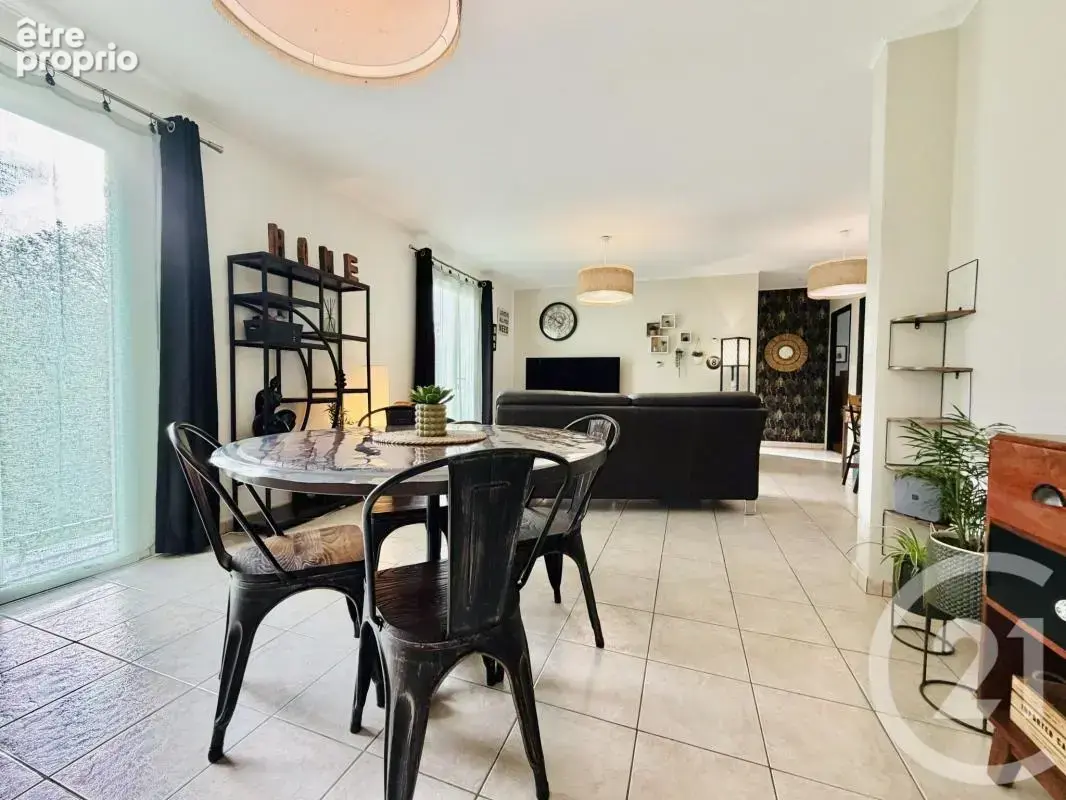 Maison 4 pièces 95 m² à vendre à Solignac (87110) - photo 3