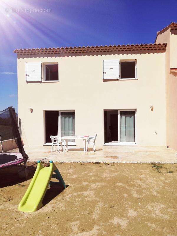 Maison à LA BASTIDONNE