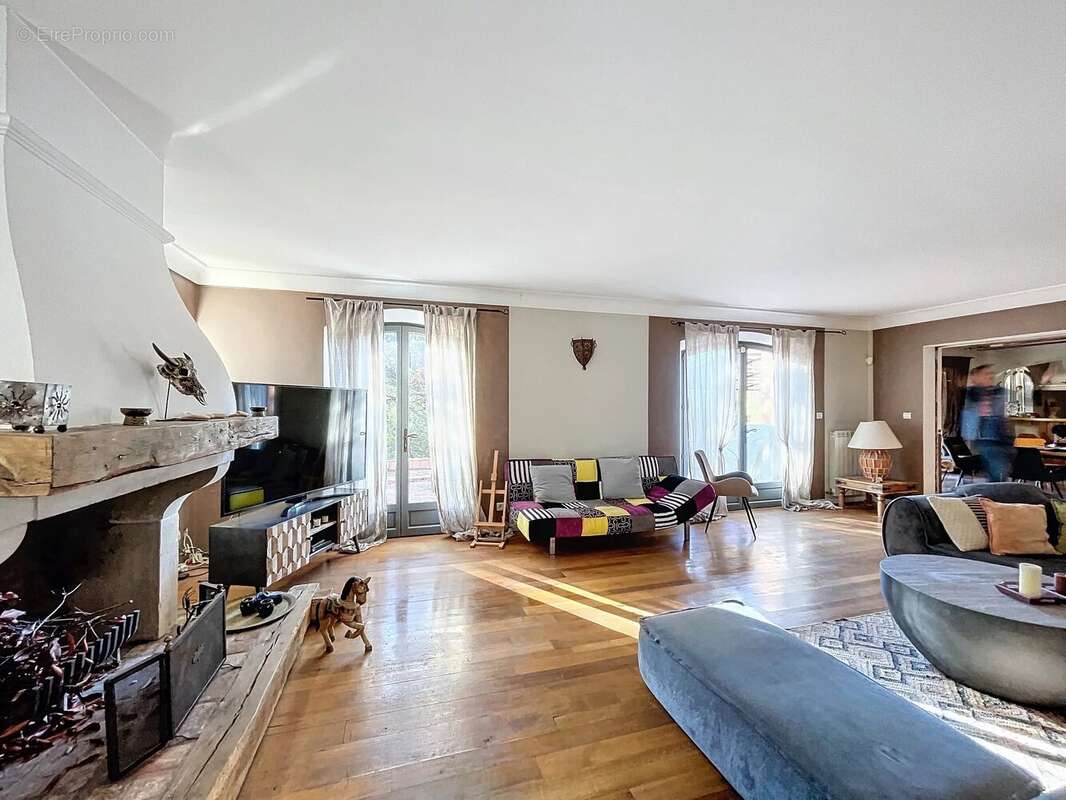 Maison à TRANS-EN-PROVENCE