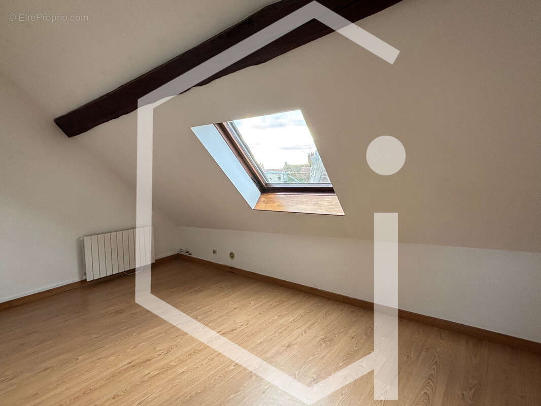 Appartement duplex lumineux   Centre-ville de Cosne-sur-Loire - photo 13