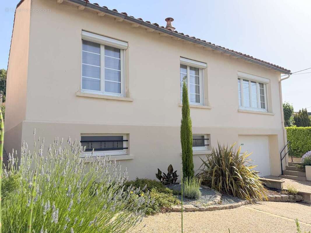 Maison à LA CHATAIGNERAIE