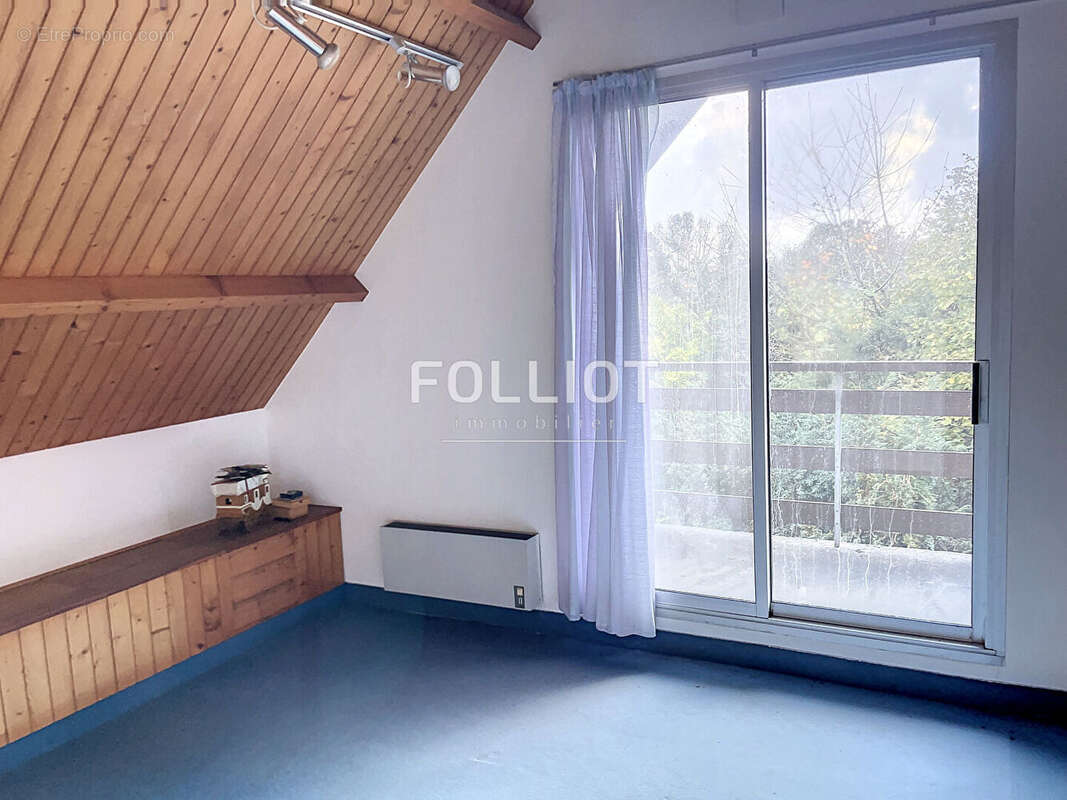 Maison à SAINT-JEAN-DES-CHAMPS