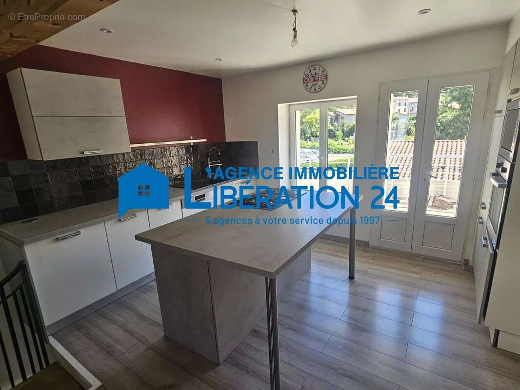 Belle maison de ville à Unieux avec apt indépendant - photo 6