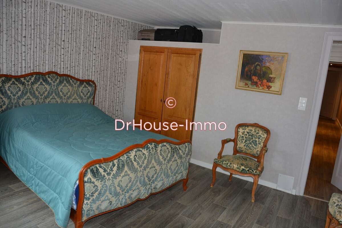 Maison à SAINT-JUNIEN