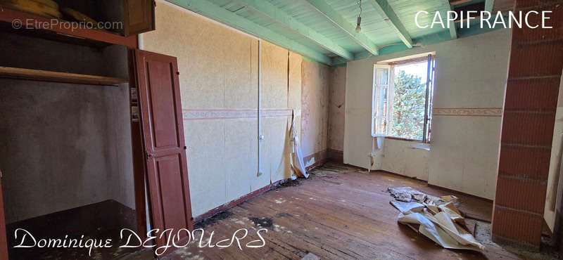 Maison à SAINT-MAURICE-EN-CHALENCON