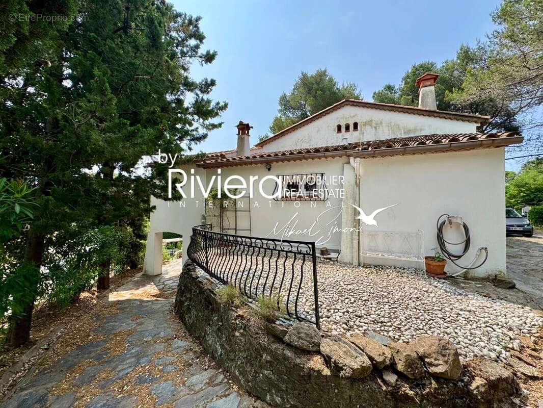 Maison à LA CROIX-VALMER