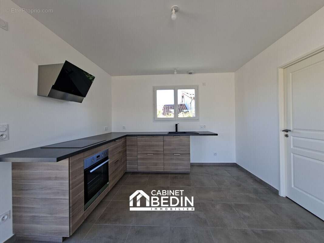 Maison 88 m² à Gujan-Mestras  - photo 6