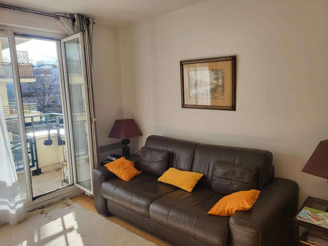 Appartement à RUEIL-MALMAISON