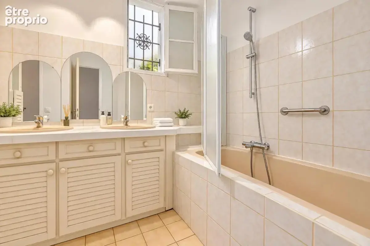 Appartement de 3 pièces de 65 m² à Vélizy-Villacoublay - photo 8