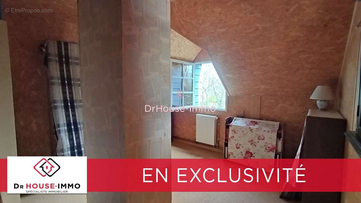 Maison 128 m² à Le Fresne-Camilly  - photo 15