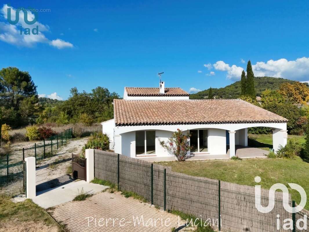 Photo 2 - Maison à CADENET