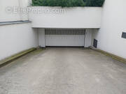 Parking à LA GARENNE-COLOMBES