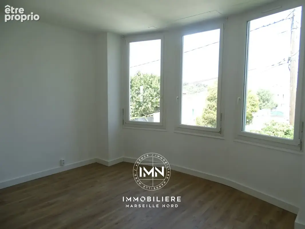 Maison familiale 2 niveaux avec garages Marseille 15e - photo 10
