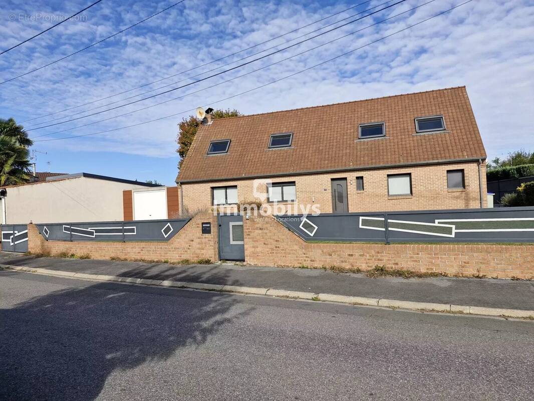 Maison à MARCHIENNES