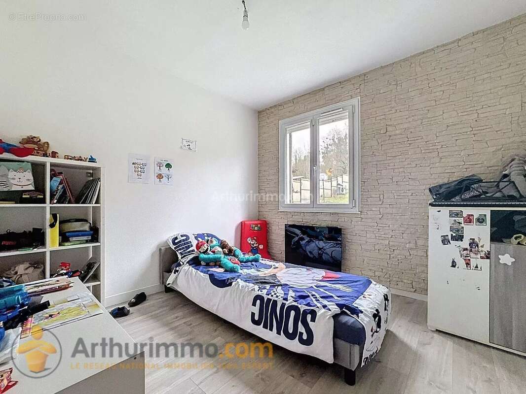 Maison à CHAVONNE