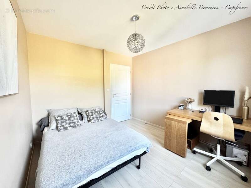 Maison plain-pied 4 chambres - jardin - garage - saint-bonnet-près-riom (63200) - photo 47