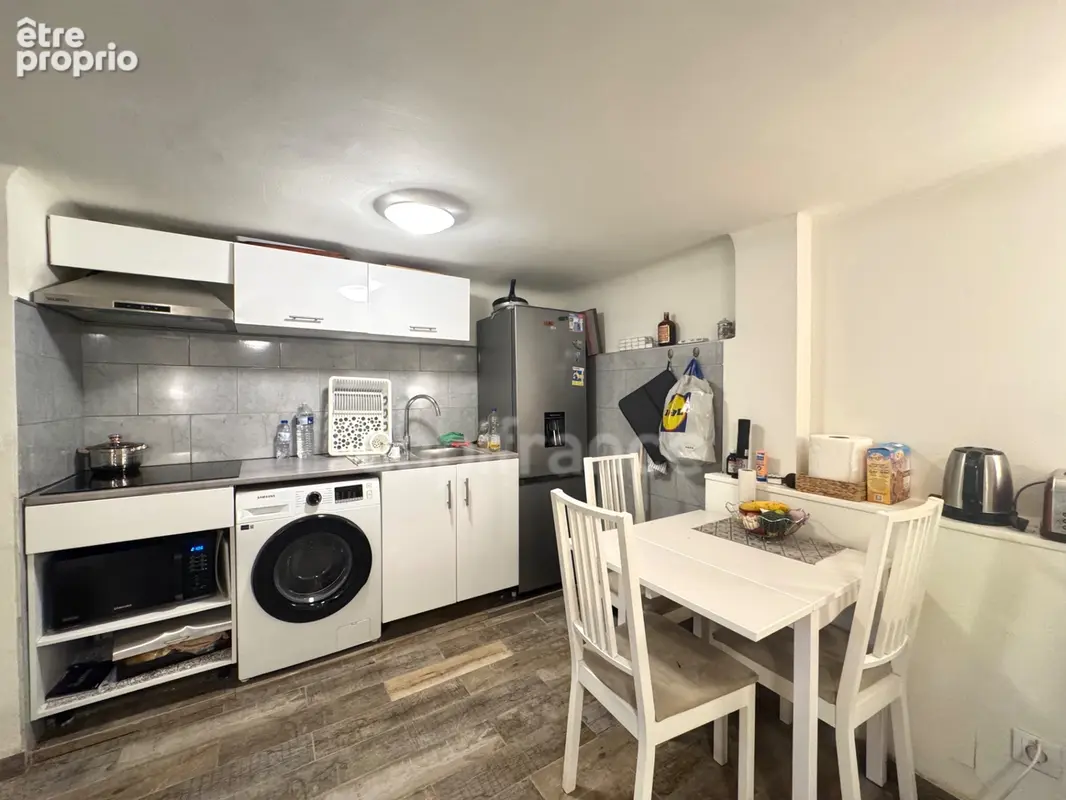 Grande VILLA de 12 pièces à vendre - 246 m² - Maison Familiale ou IMMEUBLE DE RAPPORT - 5 Appartements possible avec jardin et 4 - photo 11