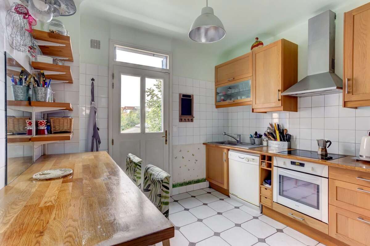 Maison à COLOMBES