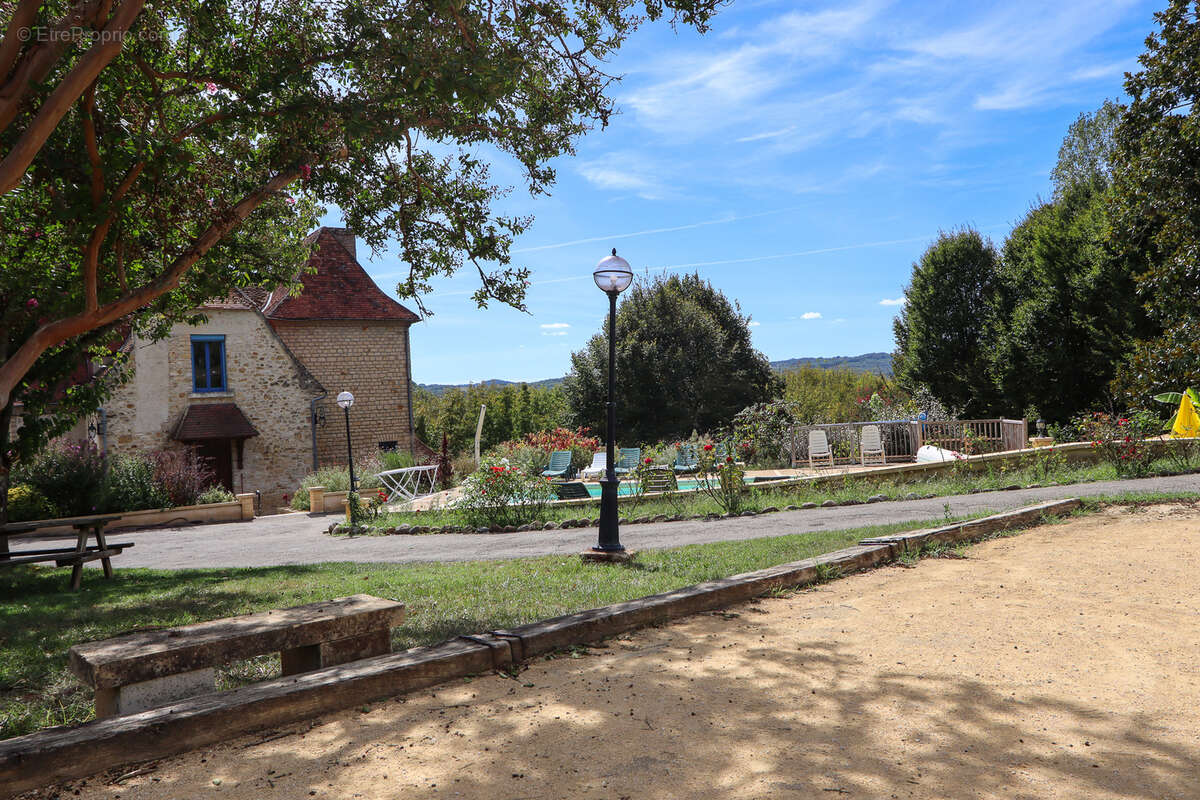 Maison à SAINT-VINCENT-DE-COSSE