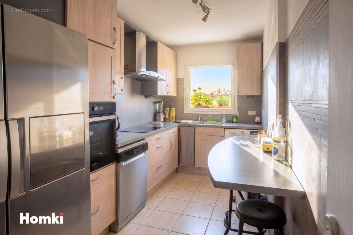 Appartement à MARSEILLE-9E