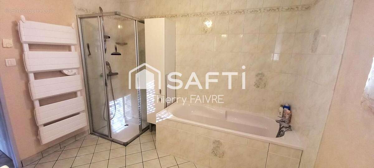 Maison 89 m² à Nozeroy  - photo 7