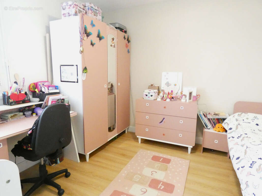 Maison à SAINT-LEON-SUR-L'ISLE