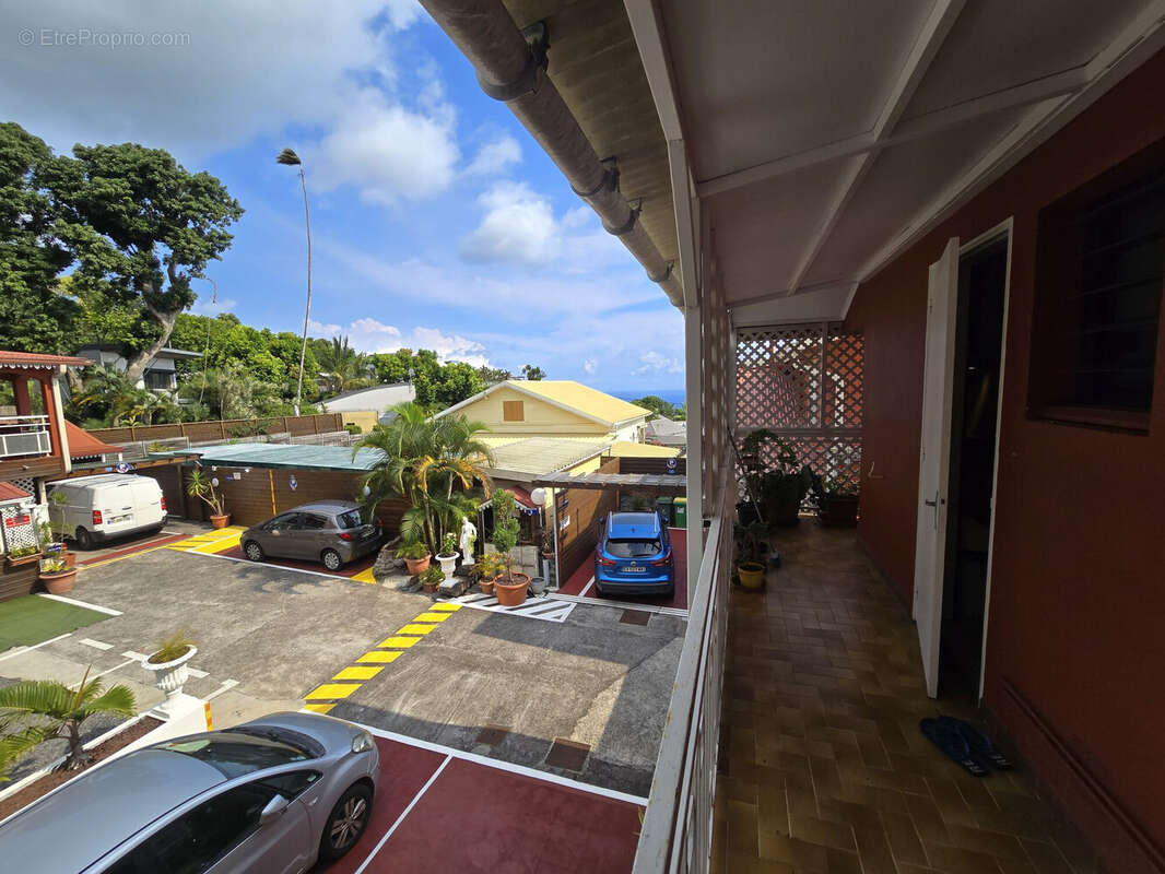 Appartement à SAINT-PIERRE