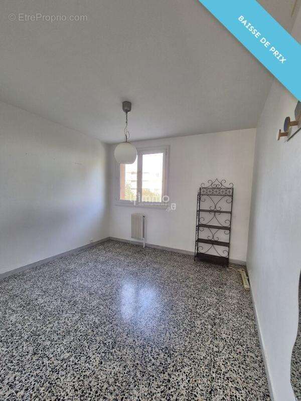 Appartement à MARSEILLE-9E