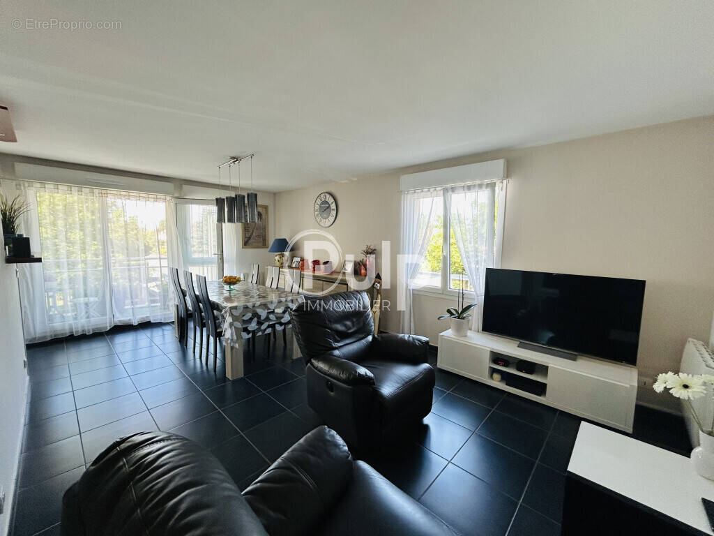 Appartement à OIGNIES