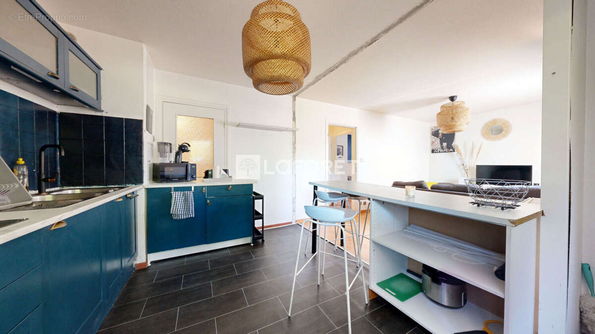 Appartement Bischheim 2 pièce(s) 52.71 m2 Schiltigheim Centre Nautique  Appartement rénové avec extérieur privatif ? Coup de coe - photo 2